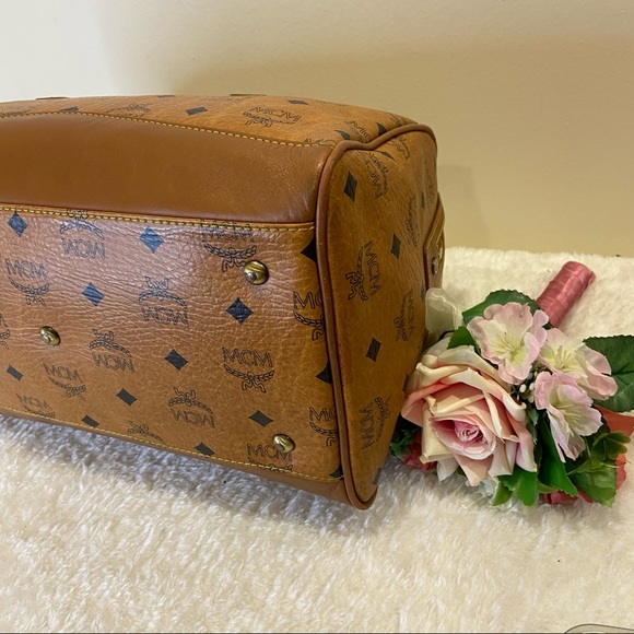 ❌ SOLD ❌ MCM VINTAGE BOSTON - Picture 5 of 12